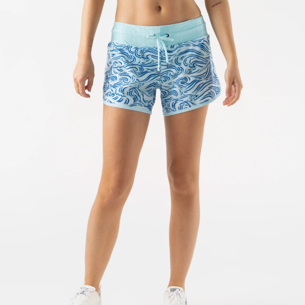 NWT Rabbit Surf n' Turf 4" Women's Running Shorts - Size XL